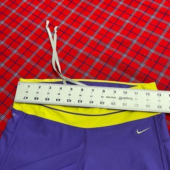 Nike Purple Just Do It Cropped Legging Running Active Yoga Swoosh Logo Sz Medium - Picture 6 of 9